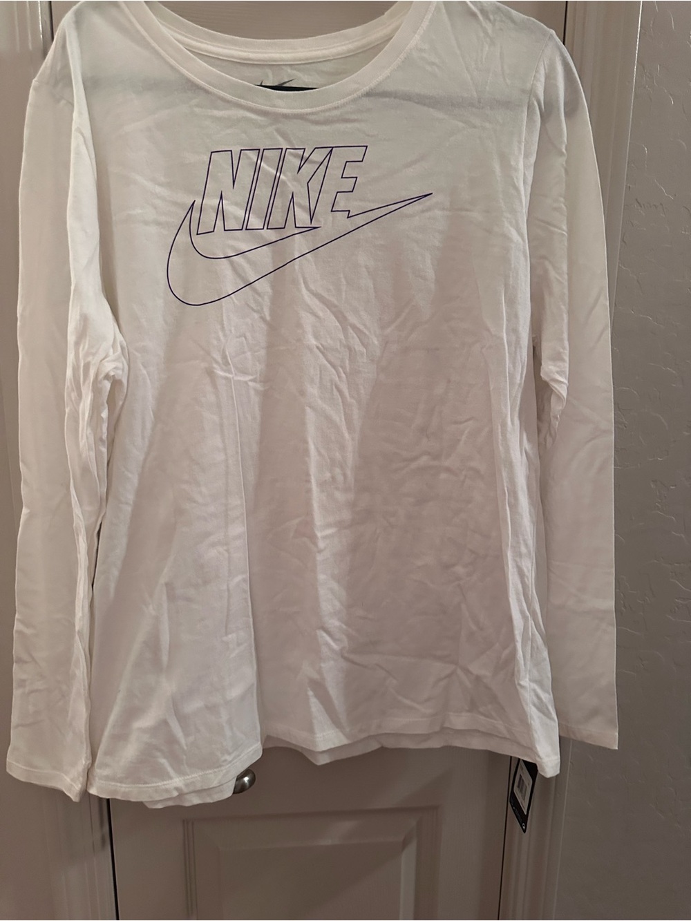 White nike long sleeve top